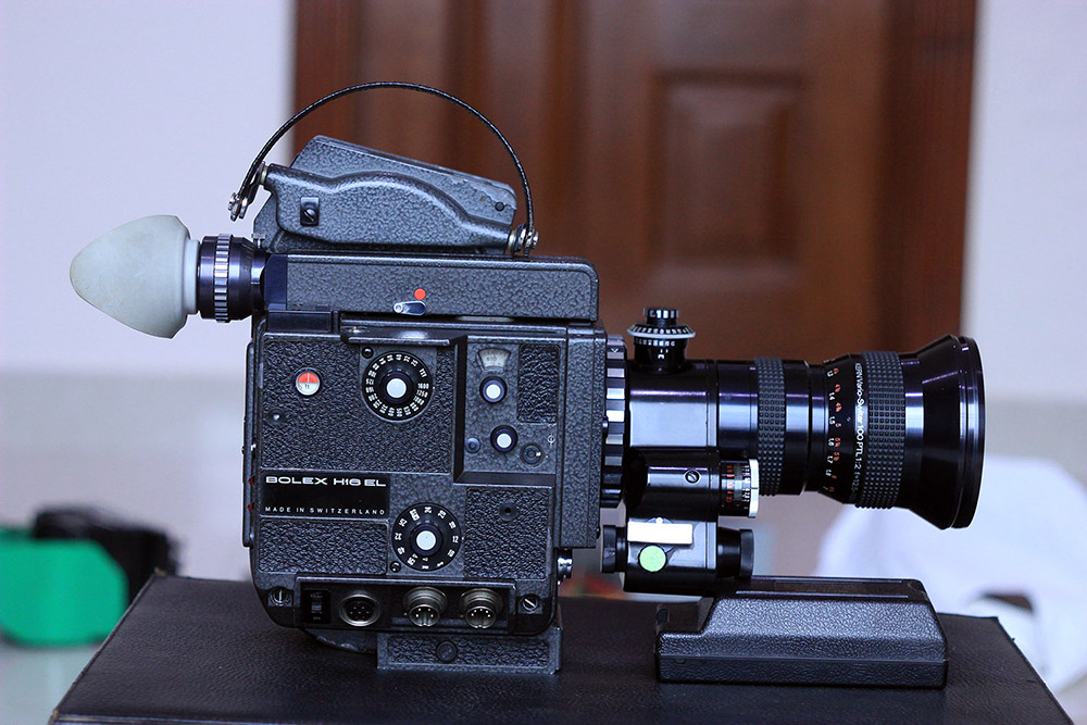 Kern-Vario Switar 12.5-100 F/2 PTL Version - Lenses & Lens Kern-Vario Switar 12.5-100 F/2 PTL Version - Lenses & Lens