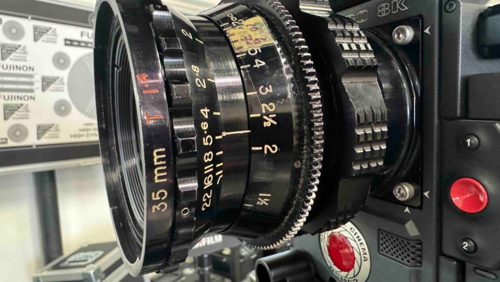 Ultranon35mm.thumb.jpg.8383da5f8c7e4de51b6e09de625fc399.jpg