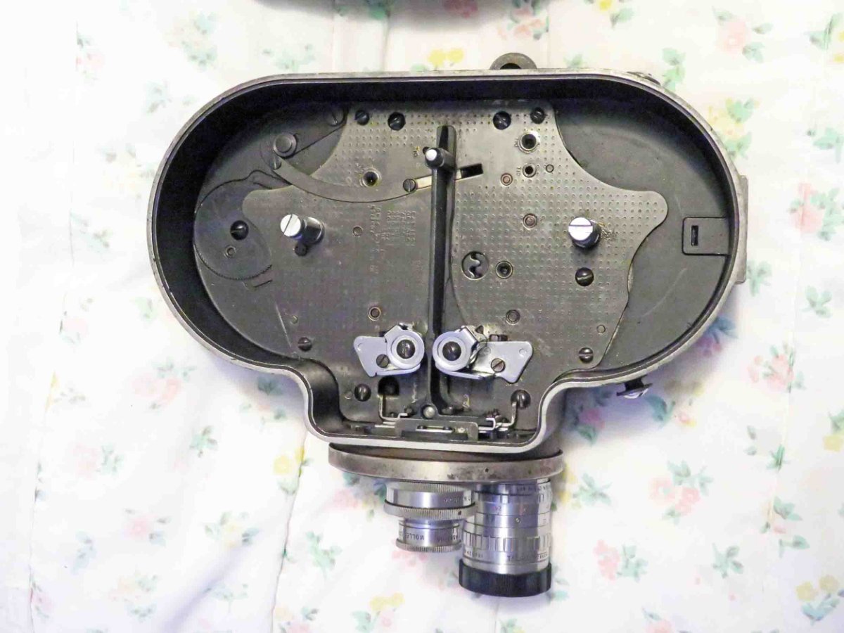 BELL & HOWELL 70-DR 動作未確認