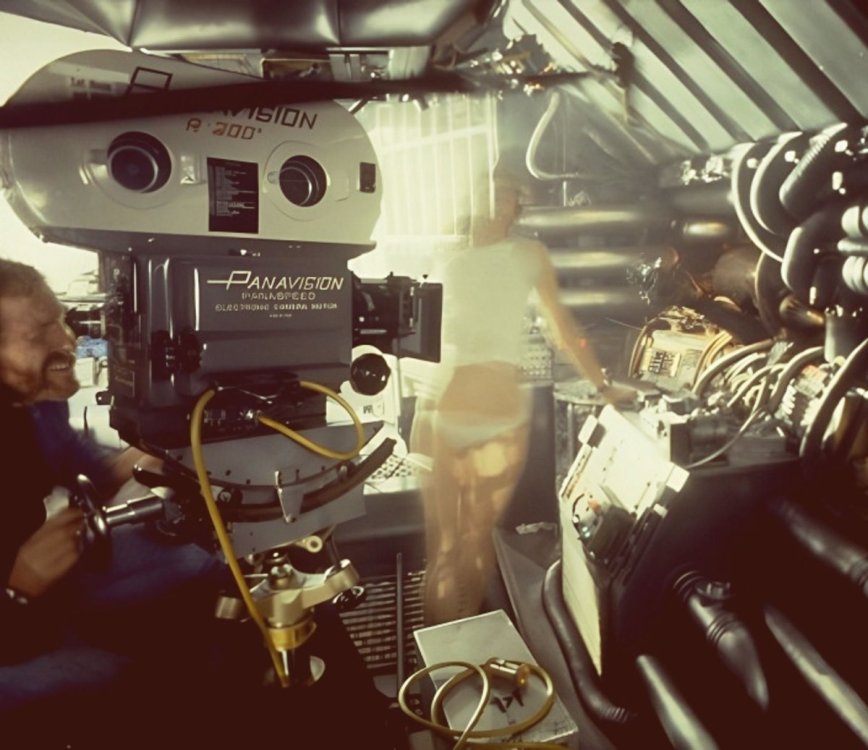 Panavision-PVSR-Alien-1979.thumb.jpg.f4e36efd56f3faf074f507d31702c573.jpg